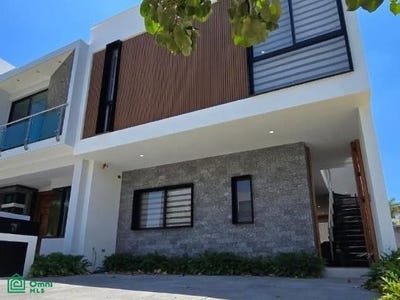 /international/mx/av-la-cima-932-la-cima-zapopan-jalisco-zapopan-jalisco-310108434198/