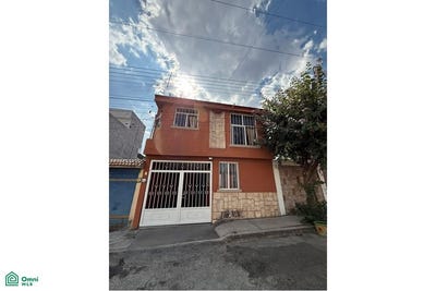 /international/mx/calle-licenciado-juan-luis-tercero-122-fraccionamiento-arcos-del-valle-morelia-michoacan-de-ocampo-morelia-michoacan-310108310446/