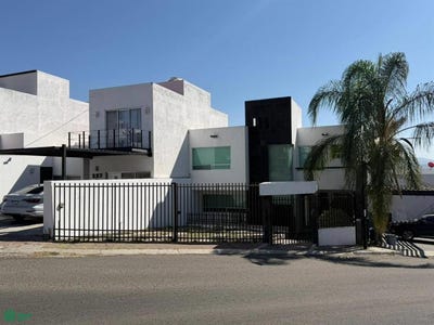/international/mx/boulevard-el-salto-227-a-real-de-juriquilla-queretaro-queretaro-queretaro-queretaro-310105816434/