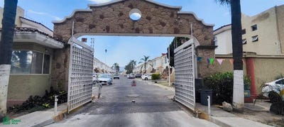 /international/mx/camino-real-a-colima-2980-tlajomulco-centro-tlajomulco-de-ziga-jalisco-tlajomulco-de-zuniga-jalisco-310108404369/