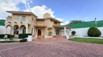 /international/mx/melchor-ocampo-queretaro-queretaro-310105760158/