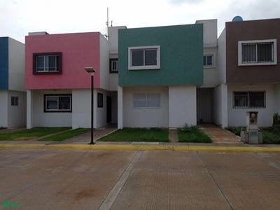 /international/mx/circuito-vinedos-no-39-casa-no-30-club-de-golf-san-juan-san-juan-del-rio-queretaro-76803-san-juan-del-rio-queretaro-310105923407/