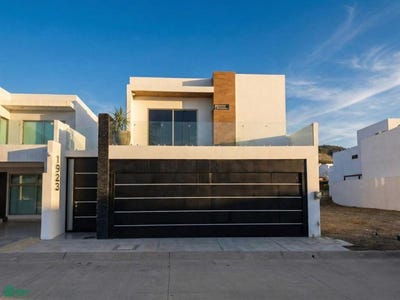 /international/mx/boulevard-altabrisa-1923-altabrisa-residencial-mazatlan-sinaloa-mazatlan-sinaloa-310105942668/