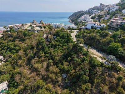 /international/mx/fraccionamiento-punta-diamante-sn-quinta-real-acapulco-guerrero-39897-whigham-guerrero-310104857110/