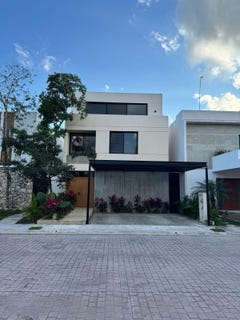/international/mx/fuente-luminosa-cancun-quintana-roo-310108939790/