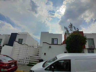 /international/mx/jesus-guerrero-galvan-2437-urbano-bonanza-metepec-mexico-metepec-mexico-city-310107741373/
