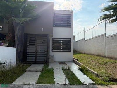/international/mx/circuito-del-lago-sur-casa-1-lt-18-mz-6-colonial-del-lago-nicolas-romero-mexico-nicolas-romero-mexico-city-310108310397/