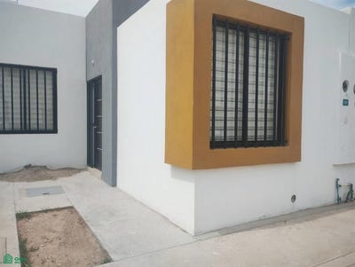 /international/mx/fracc-mayorazgo-151-los-gomez-soledad-de-graciano-sanchez-san-luis-potosi-soledad-de-graciano-sanchez-san-luis-potosi-310108327330/