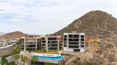 /international/mx/via-de-lerry-0-lienzo-charro-centro-los-cabos-baja-california-sur-cabo-san-lucas-baja-california-sur-310107238029/