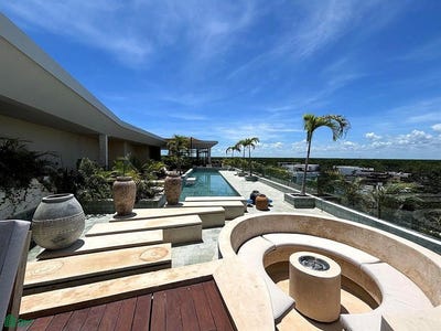 /international/mx/5-avenida-sur-0-la-veleta-tulum-quintana-roo-77760-tulum-quintana-roo-310107861131/