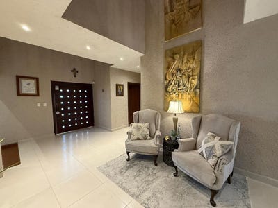 /international/mx/paseo-de-peregrinos-monterrey-nuevo-leon-310107911837/