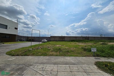 /international/mx/boulevard-valle-imperial-11-fraccionamiento-valle-imperial-zapopan-jalisco-zapopan-jalisco-310108313326/