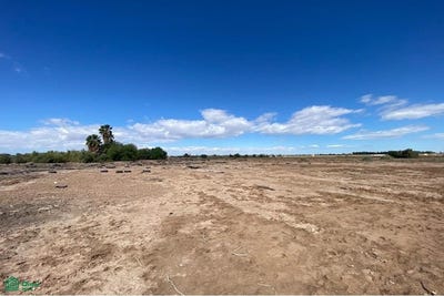 /international/mx/avenida-martires-del-agrarismo-0-ejido-islas-agrarias-b-mexicali-baja-california-mexicali-baja-california-310108431901/