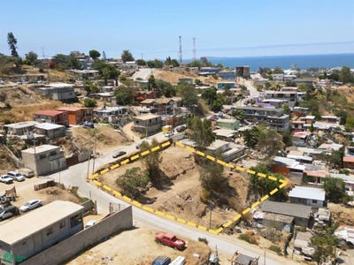 /international/mx/avenida-puerto-magdalena-108-lomas-del-sauzal-ensenada-baja-california-ensenada-baja-california-310108971194/
