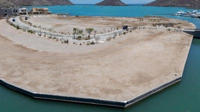 /international/mx/3-marina-puerto-escondido-loreto-oaxaca-310105056323/