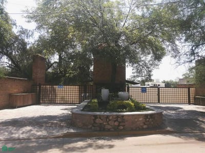 /international/mx/vialidad-paseo-del-marques-26-santa-catarina-de-cuevas-el-tinaco-guanajuato-guanajuato-guanajuato-guanajuato-310105079401/