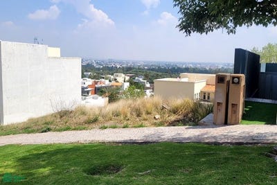 /international/mx/sendero-del-pedregal-21-lomas-del-pedregal-san-luis-potosi-san-luis-potosi-san-luis-potosi-san-luis-potosi-310100758751/?lang=en