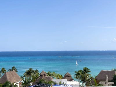 /international/mx/c-flamingos-s-n-gonzalo-guerrero-77710-playa-del-carmen-q-r-mexico-downtown-quintana-roo-310101130413/