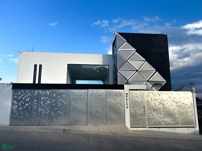 /international/mx/cascada-de-chimalapa-211-real-de-juriquilla-queretaro-queretaro-queretaro-queretaro-310109108042/