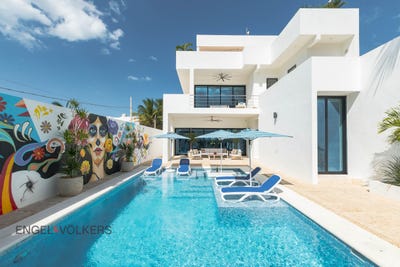 /international/mx/casa-lipageva-chelem-yucatan-310104564810/