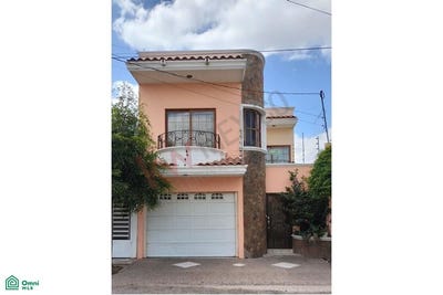 /international/mx/paseo-de-los-geranios-3694-fraccionamiento-los-girasoles-culiacan-sinaloa-culiacan-sinaloa-310101223026/?lang=en
