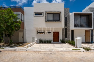 /international/mx/arbolada-residencial-by-cumbres-c-amate-11-77560-cancun-q-r-mexico-alfredo-v-bonfil-quintana-roo-310107942575/