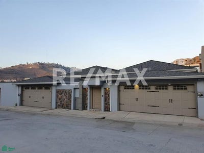 /international/mx/comercial-chapultepec-0-comercial-chapultepec-ensenada-baja-california-ensenada-baja-california-310108432753/