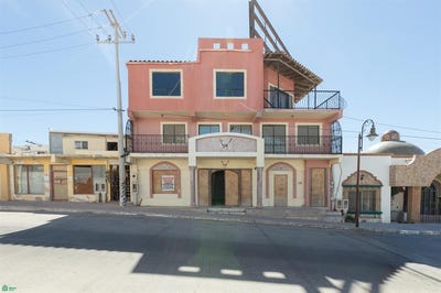 /international/mx/avenida-jose-alcantar-6-old-port-puerto-penasco-sonora-83550-puerto-penasco-sonora-310108374356/