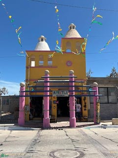 /international/mx/ave-32-norte-col-obrera-m120-l-14-in-town-puerto-penasco-sonora-83550-puerto-penasco-sonora-310108277952/