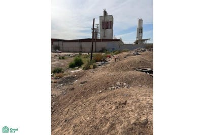 /international/mx/calle-8-de-mayo-877-granjas-nuevas-mexicali-baja-california-mexicali-baja-california-310108431814/