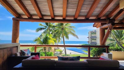 /international/mx/21-barra-de-potosi-achotes-zihuatanejo-de-azueta-guerrero-310105787847/