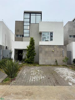 /international/mx/paseo-la-cascada-playas-de-rosarito-baja-california-310108564414/