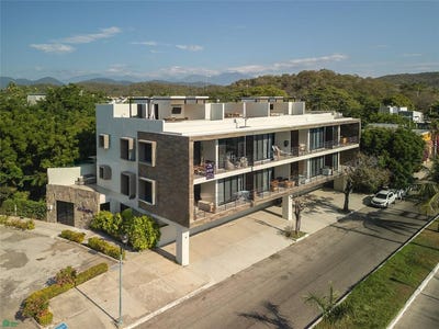/international/mx/vialidad-5-santa-maria-huatulco-oaxaca-310107589755/