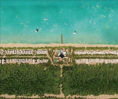 /international/mx/avenida-felipe-carrillo-puerto-sisal-yucatan-310108285436/