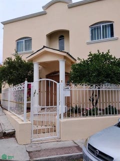 /international/mx/privada-santa-berenice-4-villas-del-carmen-guadalupe-zacatecas-guadalupe-zacatecas-310108086928/
