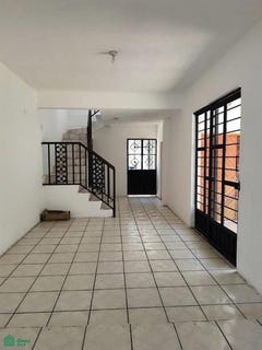 /international/mx/venustiano-carranza-s-n-miguel-aleman-valdez-oaxaca-de-juarez-oaxaca-oaxaca-de-juarez-oaxaca-310107813339/