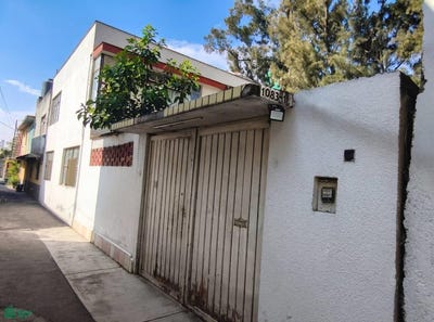 /international/mx/guadalupe-i-ramirez-1083-int-1-santa-maria-tepepan-xochimilco-ciudad-de-mexico-ciudad-de-mexico-mexico-city-310108673144/
