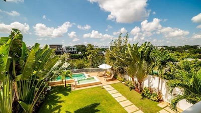 /international/mx/lagos-del-sol-cancun-quintana-roo-310100952797/