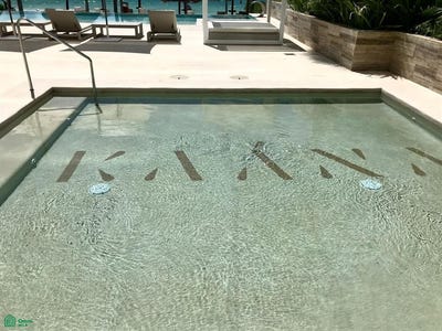 /international/mx/boulevard-kukulkan-benito-juarez-cdmx-quintana-roo-310108592476/