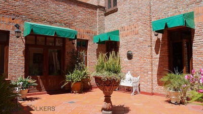 /international/mx/50-parras-coyoacan-ciudad-de-mexico-mexico-city-310108372706/