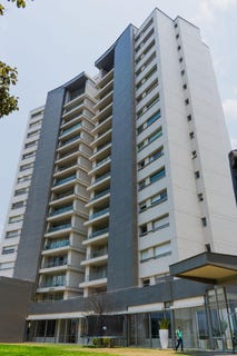 /international/mx/blvrd-bosque-real-huixquilucan-mexico-city-310108082992/