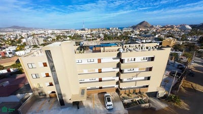 /international/mx/las-lagunas-194-lienzo-charro-centro-los-cabos-baja-california-sur-cabo-san-lucas-baja-california-sur-310108313784/