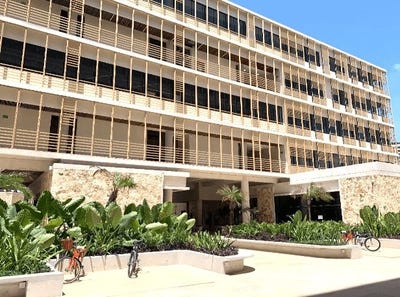 /international/mx/av-bonampak-mz27-lt1-puerto-juarez-zona-hotelera-77500-cancun-q-r-mexico-cancun-quintana-roo-310102370103/