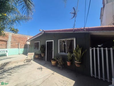 /international/mx/ensenada-0-eduardo-crosthwhite-playas-de-rosarito-baja-california-playas-de-rosarito-baja-california-310108215861/