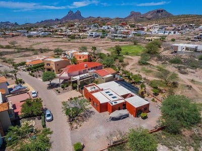 /international/mx/83-84-calle-club-real-unit-v-g-83-84-san-carlos-sonora-310102012487/