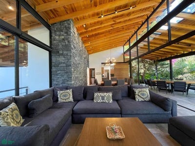 /international/mx/fontana-zarca-sn-avandaro-valle-de-bravo-mexico-valle-de-bravo-mexico-city-310107010782/