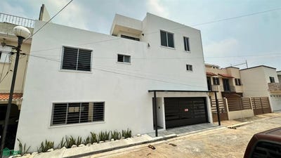 /international/mx/av-20-de-noviembre-fracc-san-martin-interior-3-sabina-villahermosa-centro-tabasco-86153-tabasco-310107863007/