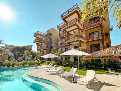 /international/mx/paseo-de-la-bahia-zihuatanejo-guerrero-310105788097/