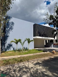 /international/mx/privada-toh-22-yucatan-country-club-merida-yucatan-merida-yucatan-310108374674/