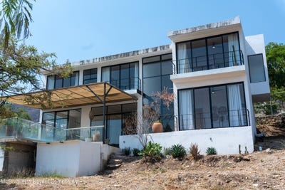 /international/mx/120-paseo-del-lince-guadalajara-jalisco-310108005078/